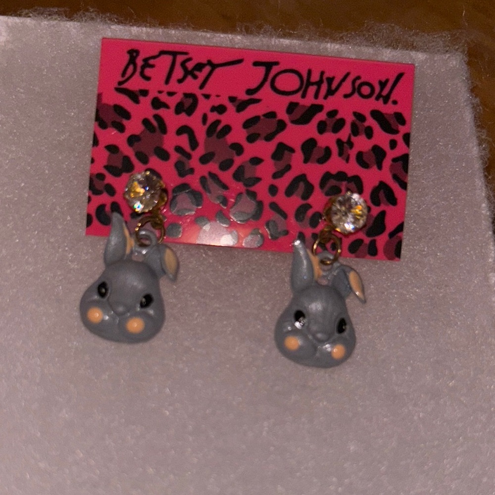 Betsey Johnson Gray & pink bunny stud earrings with dangle. Never worn
